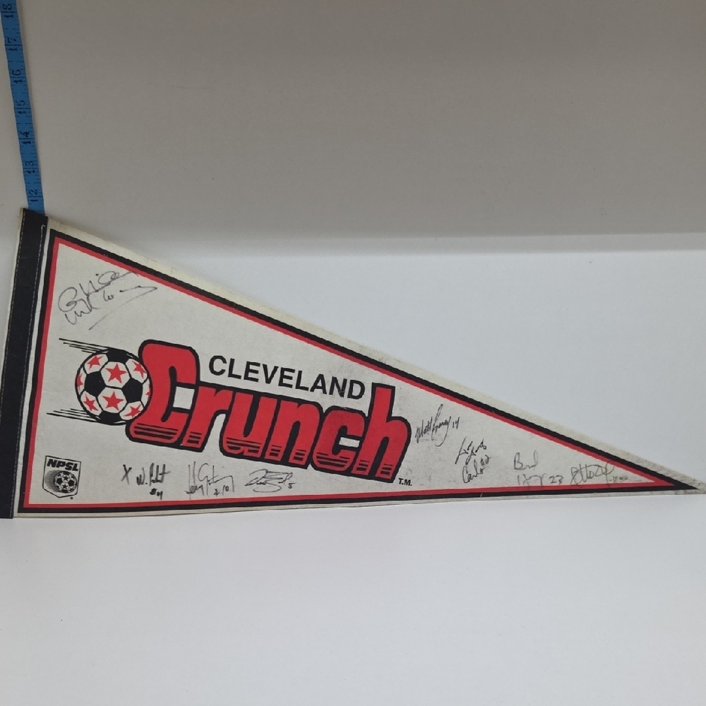 Cleveland Crunch Vintage Signed Red & White Soccer Pennant